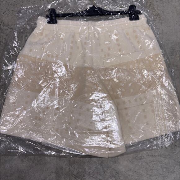 LOUIS VUITTON Casual Shorts Cream White and white wool oversize Bermudas SZ L - Picture 4 of 10